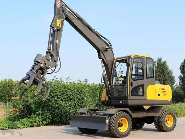 Wheel excavator walking on flat road surface