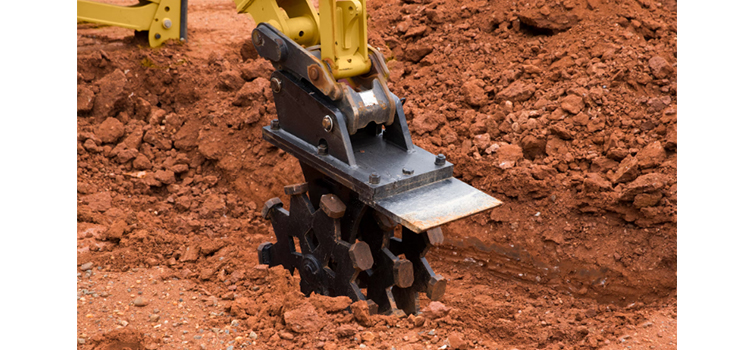 What can our E.P brand mini excavator do for you--digging trenches using a mini excavator