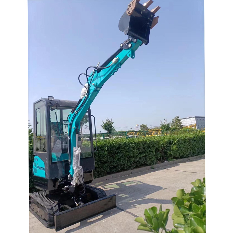 chinese mini excavator 2 ton kubota engine    mini excavator small digger cab