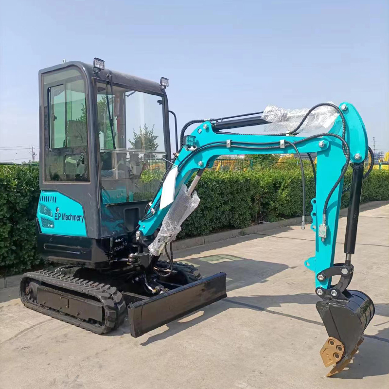 chinese mini excavator 2 ton kubota engine    mini excavator small digger cab